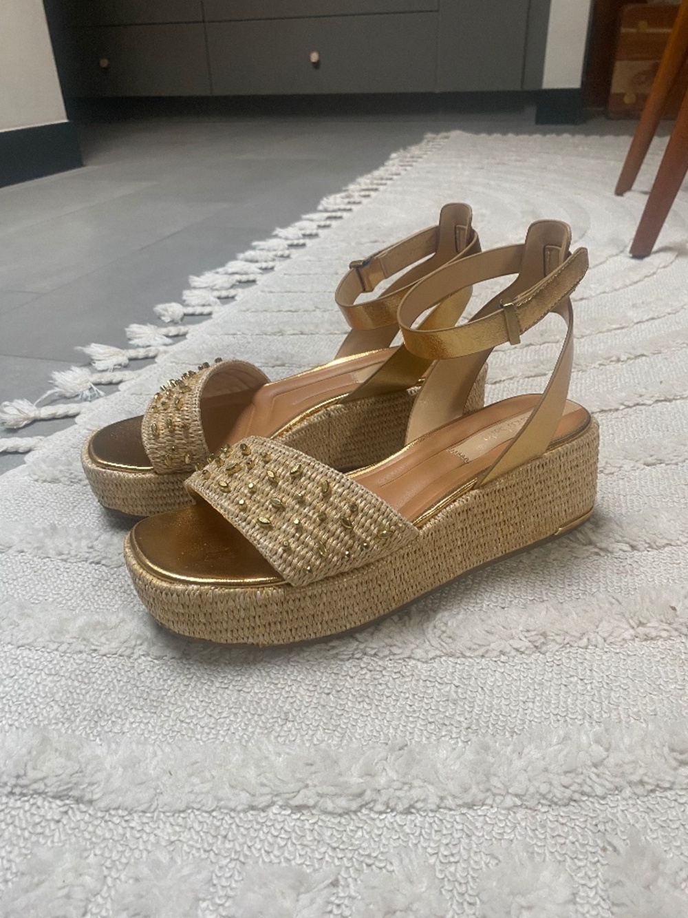 Franco Sarto-Terry Platform Cork Wedge Sandal Natural Raffia Gold Studs SZ 9.5M